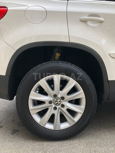Volkswagen Tiguan 2009, 205,000 km - 2.0 l - Bakı