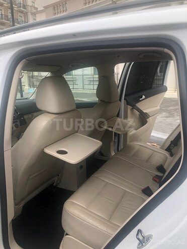 Volkswagen Tiguan 2009, 205,000 km - 2.0 l - Bakı