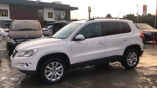 Volkswagen Tiguan 2009, 205,000 km - 2.0 l - Bakı