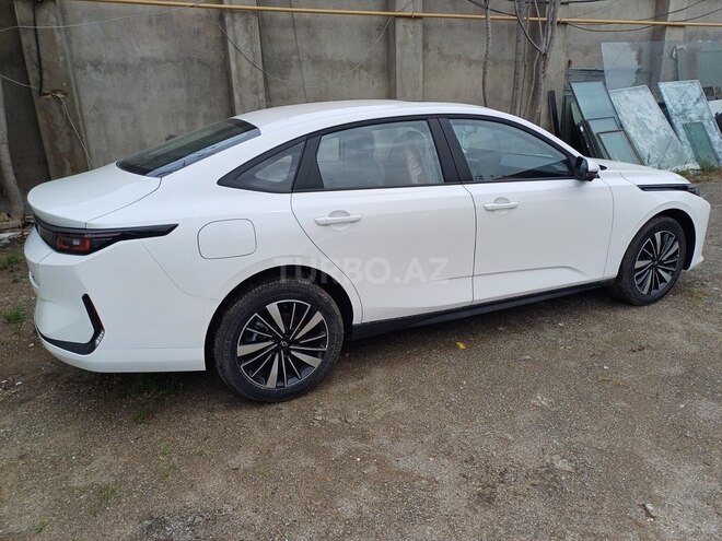 Changan Qiyuan A05 2024, 0 km - 1.5 л - Bakı