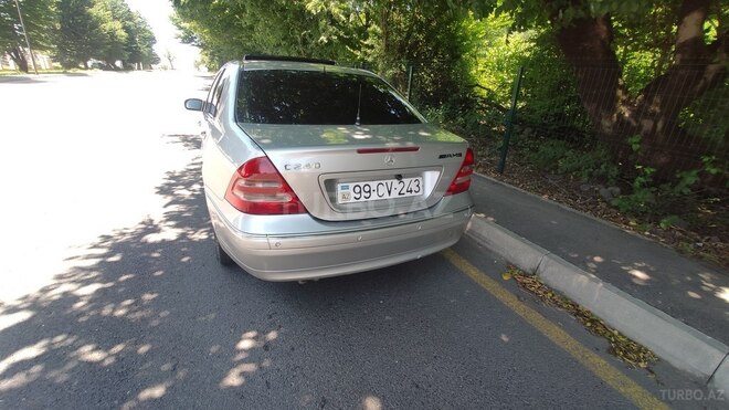 Mercedes C 240 2002, 354,000 km - 2.6 л - Qəbələ