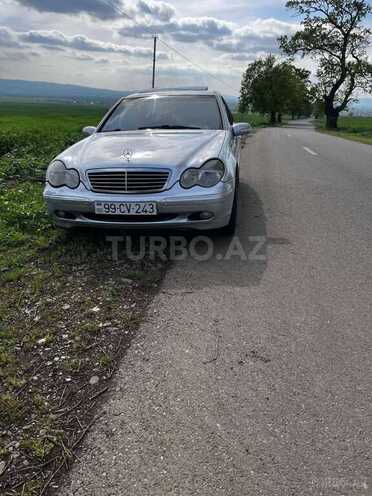 Mercedes C 240 2002, 354,000 km - 2.6 л - Qəbələ