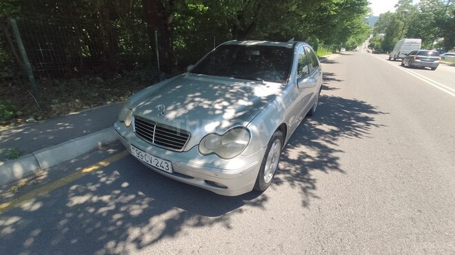 Mercedes C 240 2002, 354,000 km - 2.6 л - Qəbələ