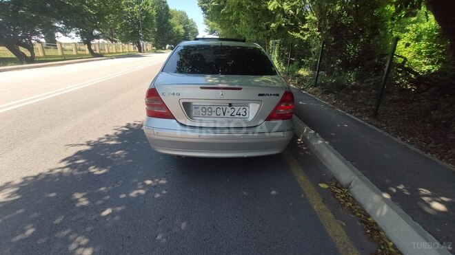 Mercedes C 240 2002, 354,000 km - 2.6 л - Qəbələ