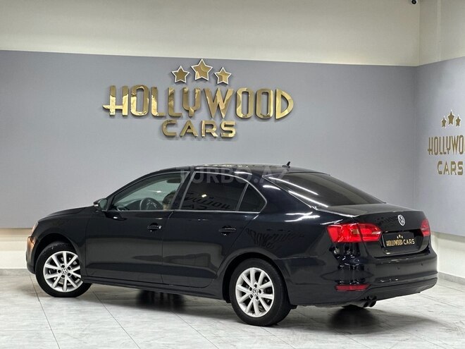 Volkswagen Jetta-10