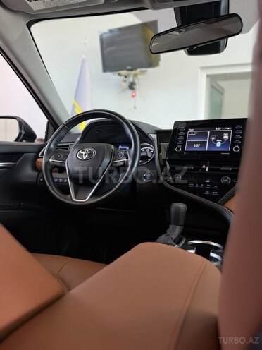 Toyota Camry-18