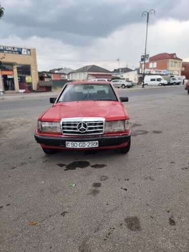 Mercedes 190 1990, 358,256 km - 2.0 л - Quba