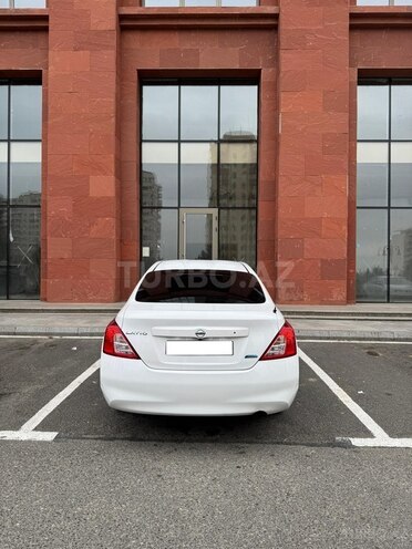 Nissan Latio 2013, 197,300 km - 1.2 l - Bakı