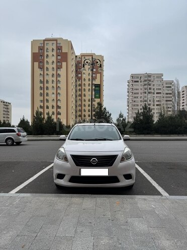 Nissan Latio 2013, 197,300 km - 1.2 l - Bakı