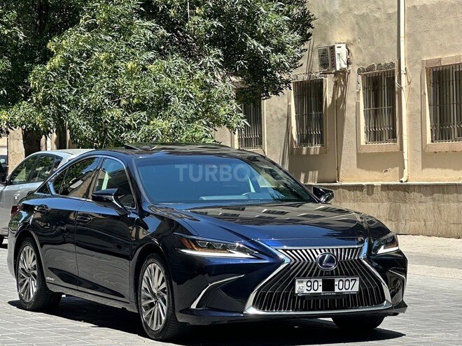 Lexus ES 300h 2021, 61,000 km - 2.5 l - Bakı