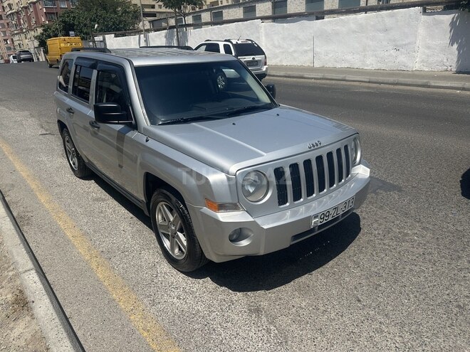 Jeep Patriot 2008, 176,000 km - 2.4 l - Bakı