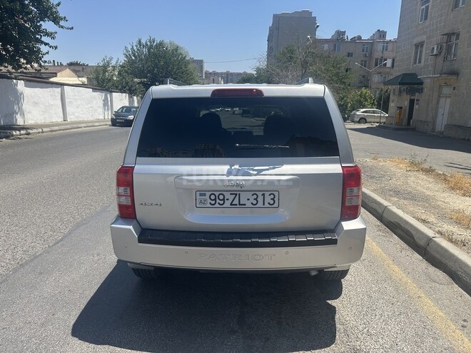 Jeep Patriot 2008, 176,000 km - 2.4 l - Bakı