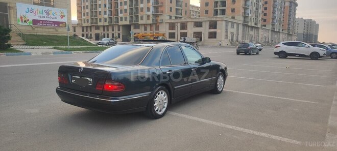 Mercedes E 270 2000, 500,000 km - 2.7 l - Bakı