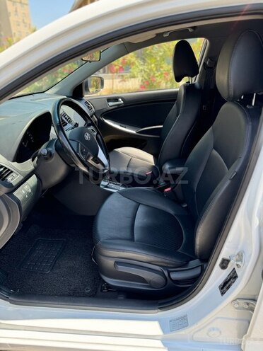 Hyundai Accent 2017, 107,600 km - 1.4 l - Bakı