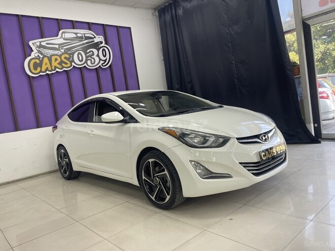 Hyundai Elantra-2