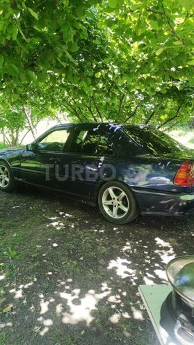 Mercedes C 180 1995, 129,000 km - 1.8 l - Zaqatala