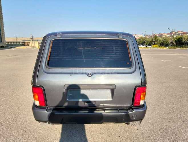 LADA (VAZ) Niva-2