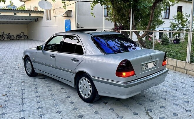 Mercedes C 200 1999, 250,000 km - 2.0 l - Kürdəmir
