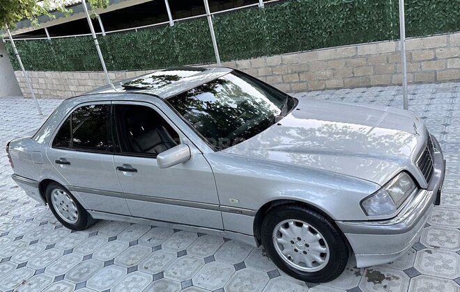 Mercedes C 200 1999, 250,000 km - 2.0 l - Kürdəmir