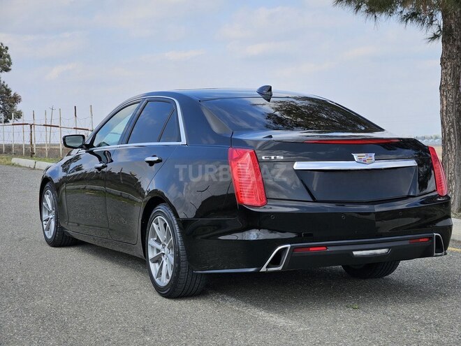Cadillac CTS-8