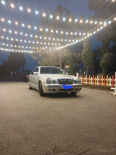 Mercedes E 240 2000, 250,000 km - 2.4 l - Şirvan