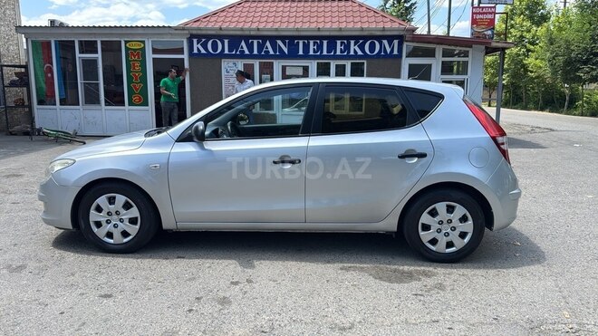 Hyundai i30 2008, 274,000 km - 1.4 l - Masallı