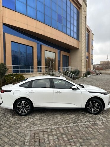 Changan Qiyuan A05 2025, 0 km - 1.5 л - Bakı
