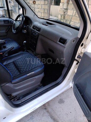 Ford Tourneo Connect 2006, 370,123 km - 1.8 l - Bakı