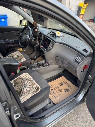 Kia Rio 2010, 420,000 km - 1.4 l - Bakı