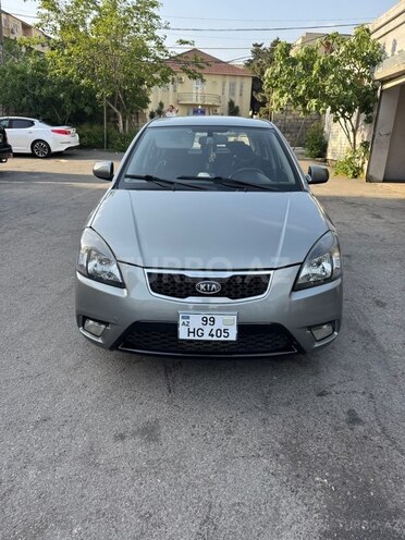Kia Rio 2010, 420,000 km - 1.4 l - Bakı
