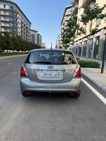 Kia Rio 2010, 420,000 km - 1.4 l - Bakı