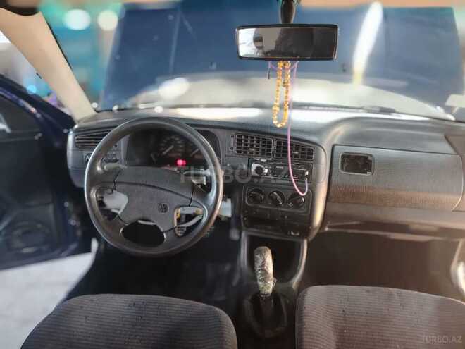 Volkswagen Golf 1994, 212,000 km - 1.8 l - Bakı
