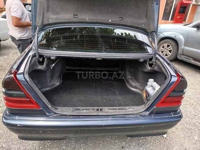 Mercedes C 220 d 1999, 565,000 km - 2.2 л - Qusar