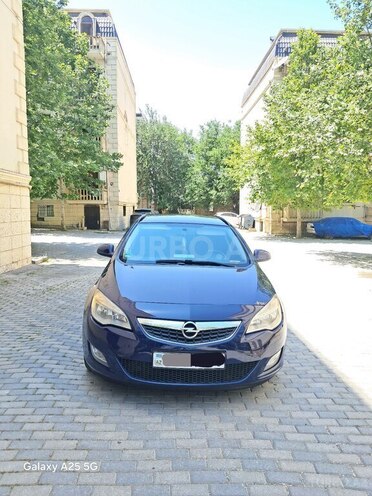 Opel Astra 2011, 322,000 km - 1.3 л - Bakı
