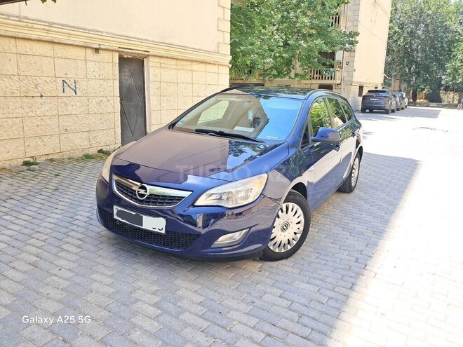 Opel Astra 2011, 322,000 km - 1.3 л - Bakı