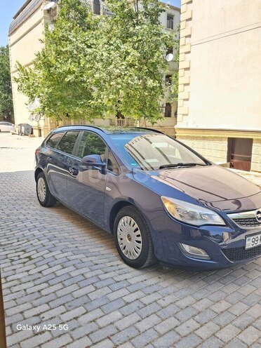 Opel Astra 2011, 322,000 km - 1.3 л - Bakı