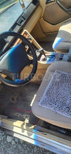 Mercedes E 230 1992, 978,700 km - 2.3 l - Balakən