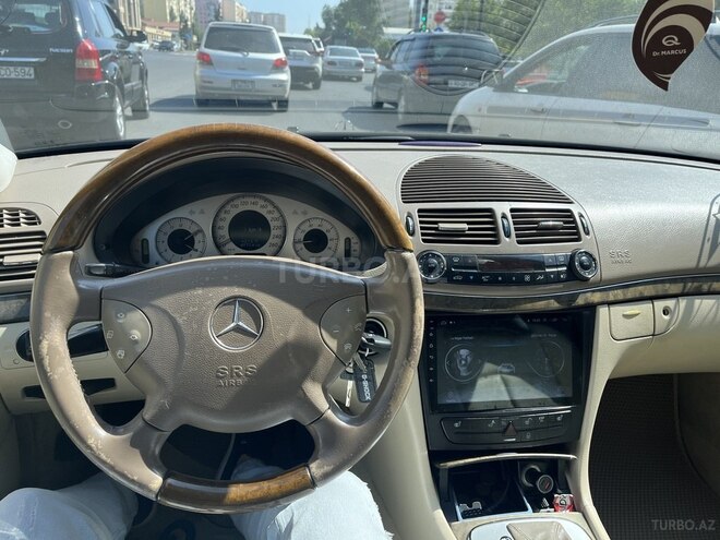Mercedes E 240 2002, 398,700 km - 2.6 l - Sumqayıt