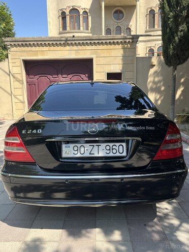 Mercedes E 240 2002, 398,700 km - 2.6 l - Sumqayıt