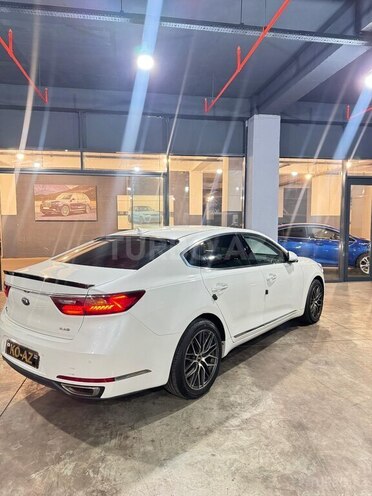 Kia K7-3