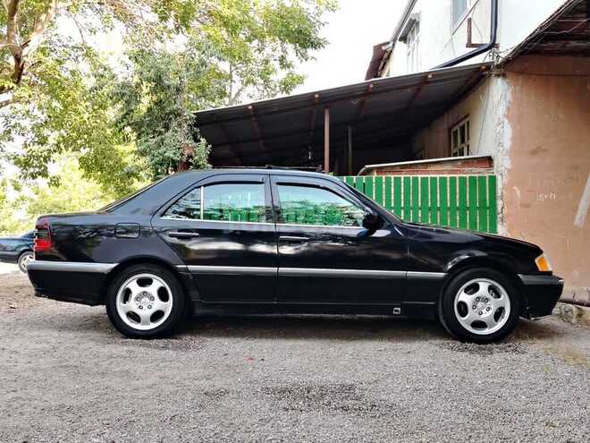 Mercedes C 230 1997, 371,000 km - 2.3 l - Bakı