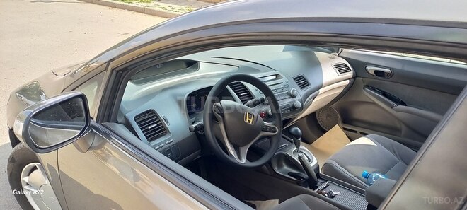 Honda Civic 2007, 325,000 km - 1.3 l - Gəncə