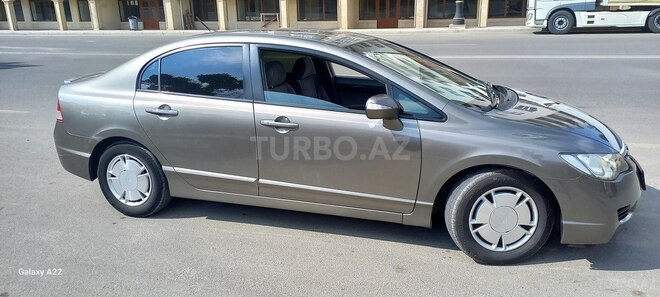Honda Civic 2007, 325,000 km - 1.3 l - Gəncə