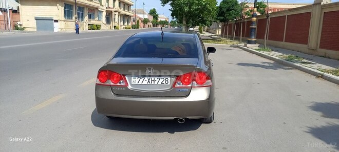 Honda Civic 2007, 325,000 km - 1.3 l - Gəncə