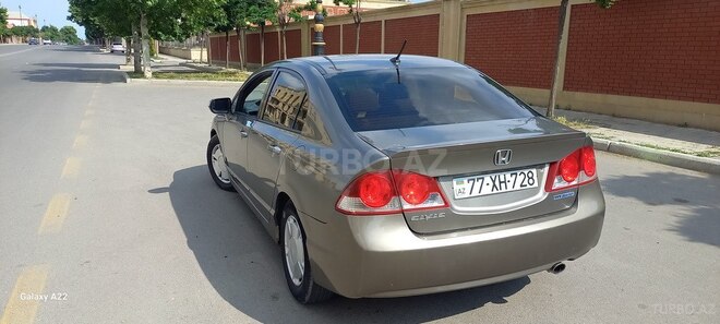 Honda Civic 2007, 325,000 km - 1.3 l - Gəncə