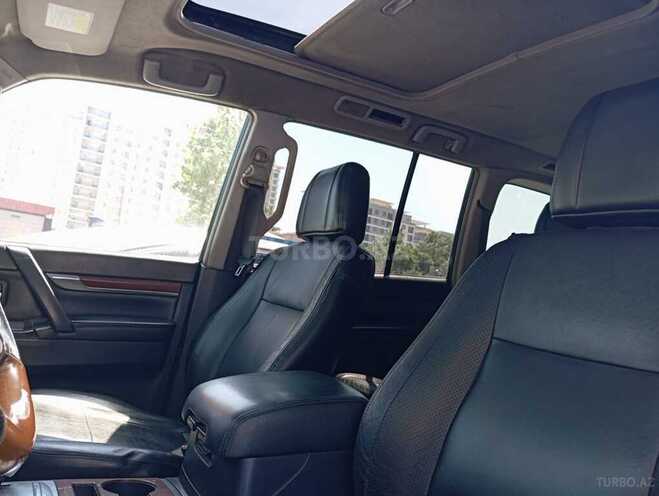 Mitsubishi Pajero 2007, 260,000 km - 3.0 l - Bakı