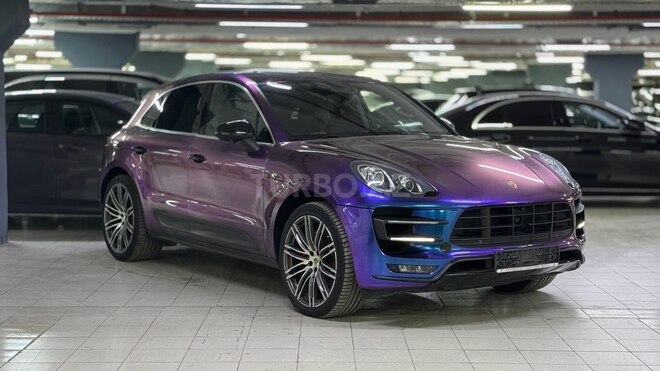Porsche Macan Turbo-2