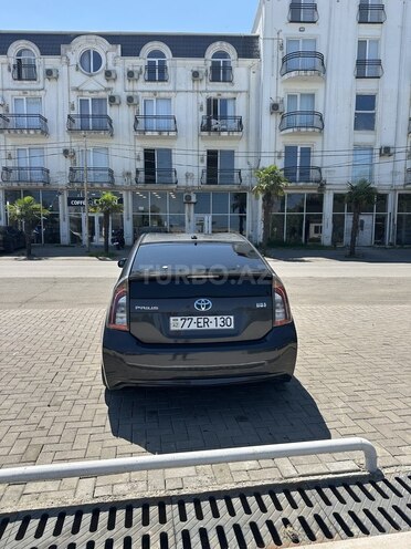 Toyota Prius 2014, 418,985 km - 1.8 л - Astara