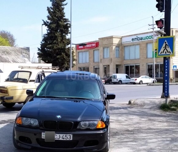 BMW 323 1998, 437,653 km - 2.5 l - Göyçay