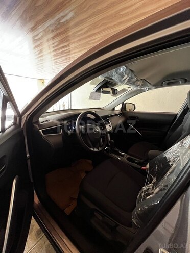 Toyota Corolla Cross 2025, 0 km - 2.0 л - Bakı